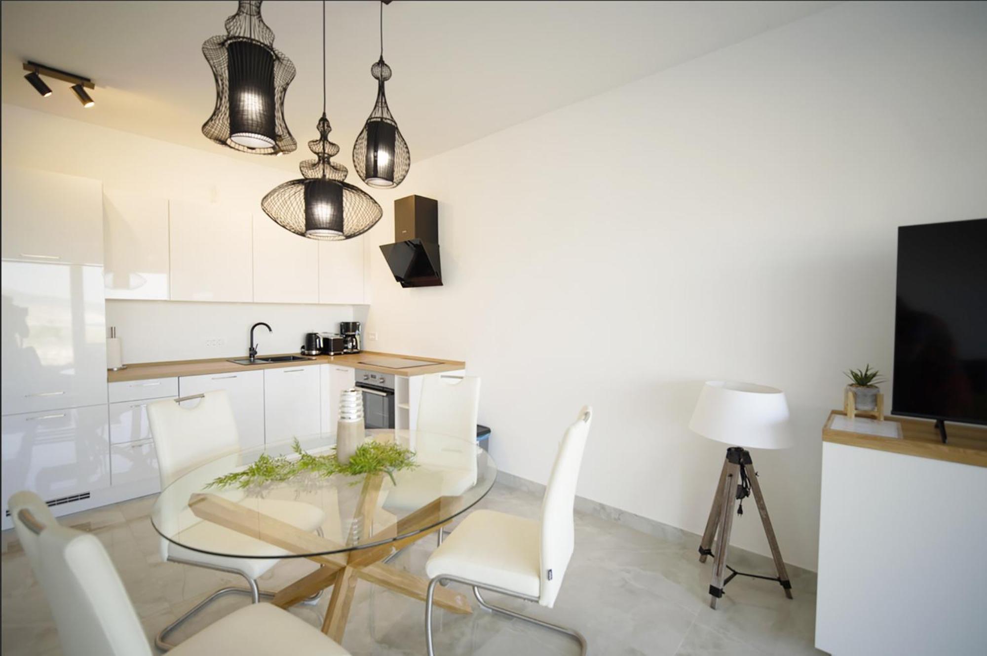 Nautica Apartment *