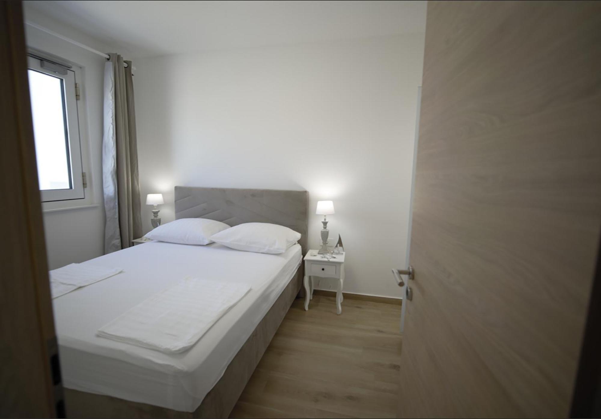 Nautica Apartment Razanac