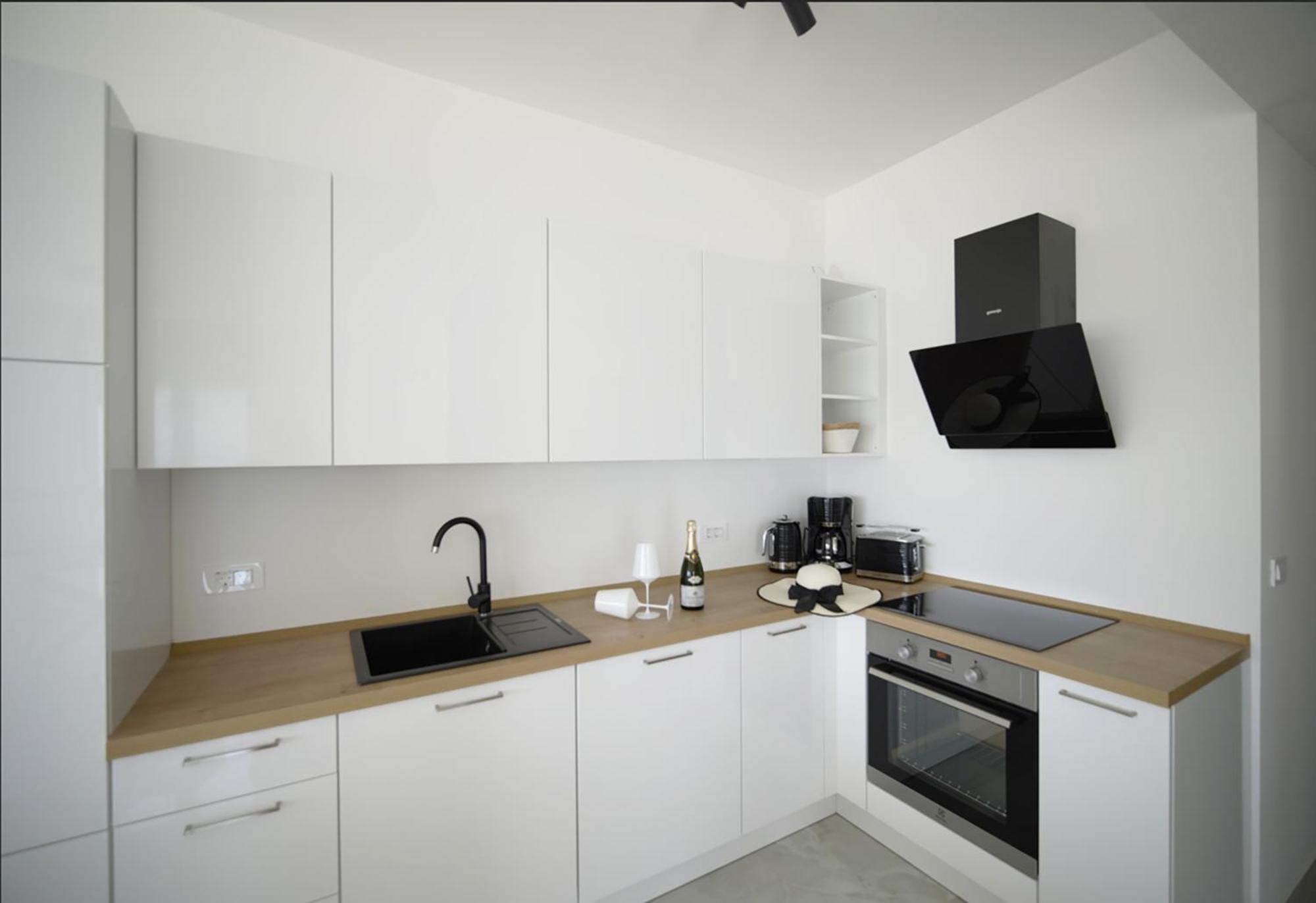 Nautica Apartment *